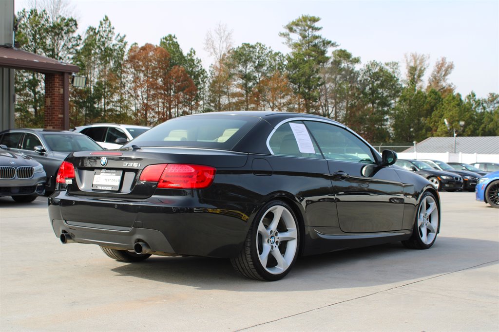 2012 BMW Legend 335i photo