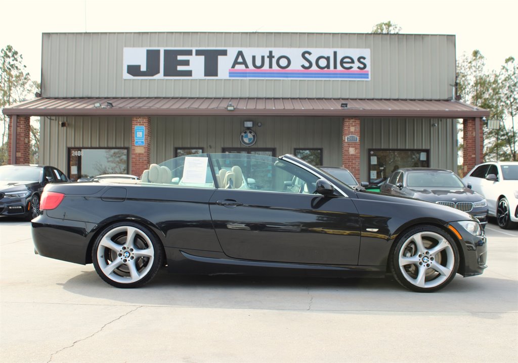 2012 BMW Legend 335i photo