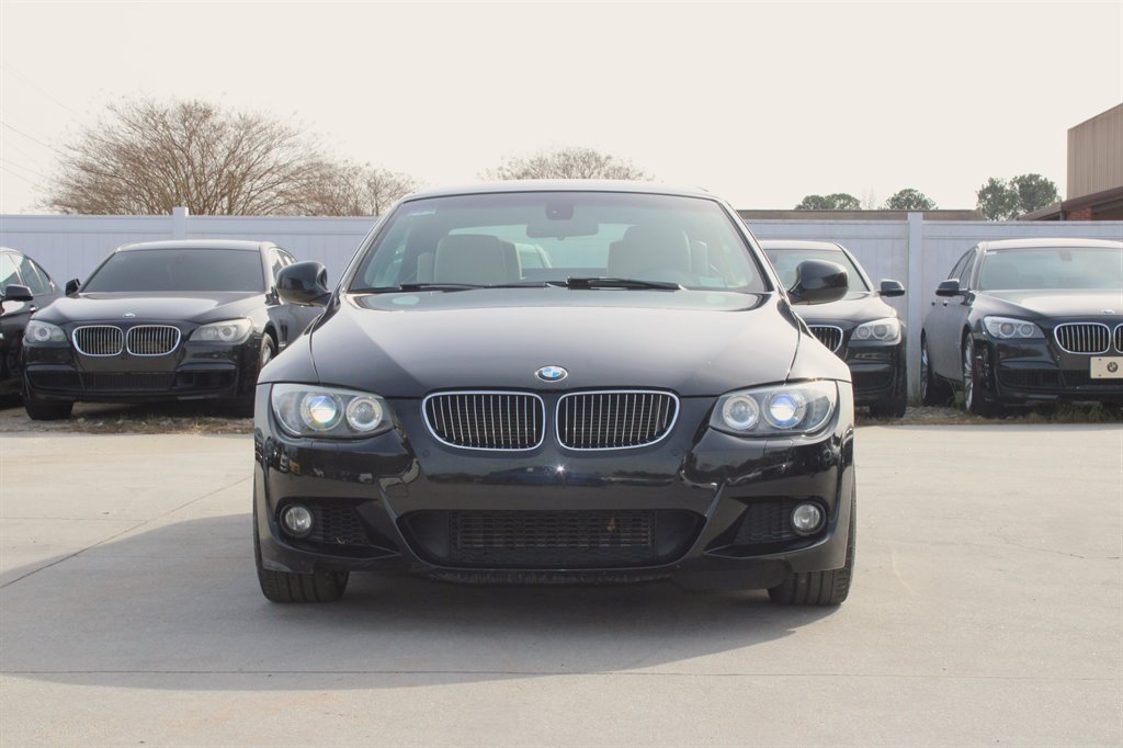 2012 BMW Legend 335i photo