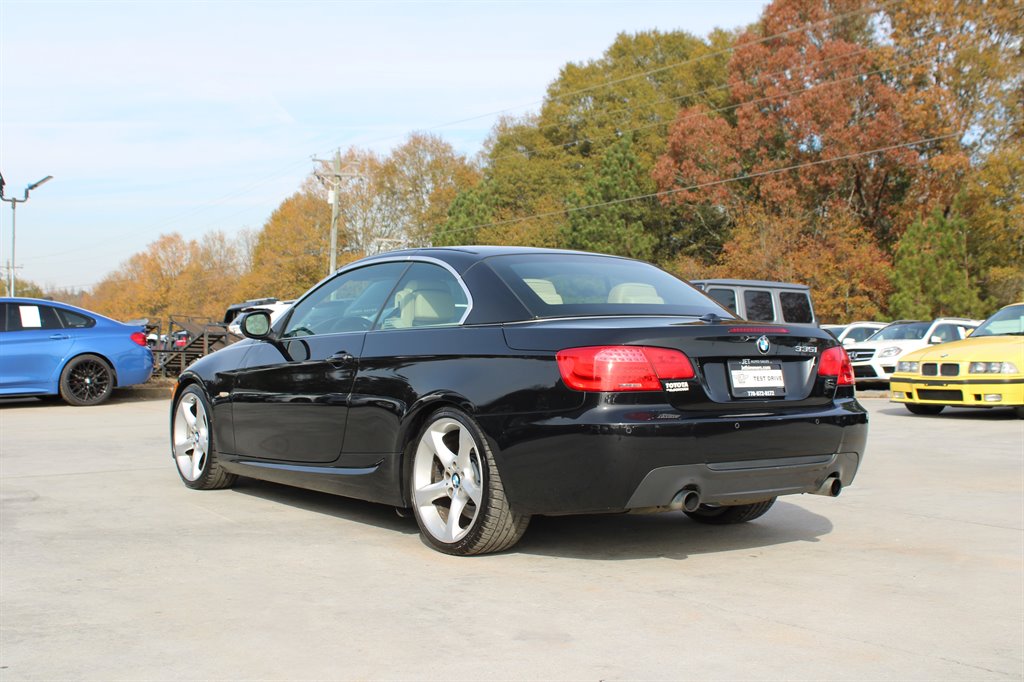 2012 BMW Legend 335i photo