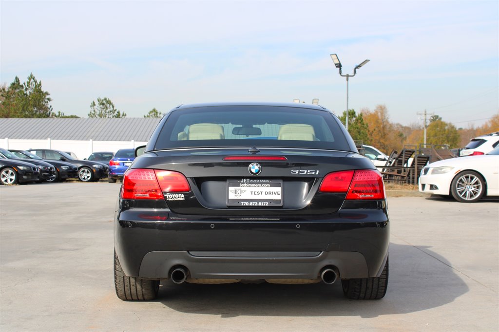 2012 BMW Legend 335i photo