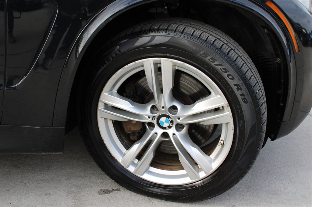2014 BMW X5 xDrive50i photo
