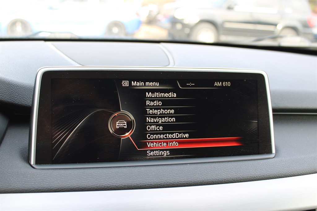 2014 BMW X5 xDrive50i photo