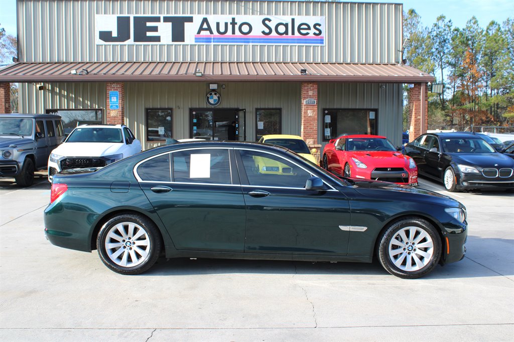 2009 BMW 7-Series 750i photo