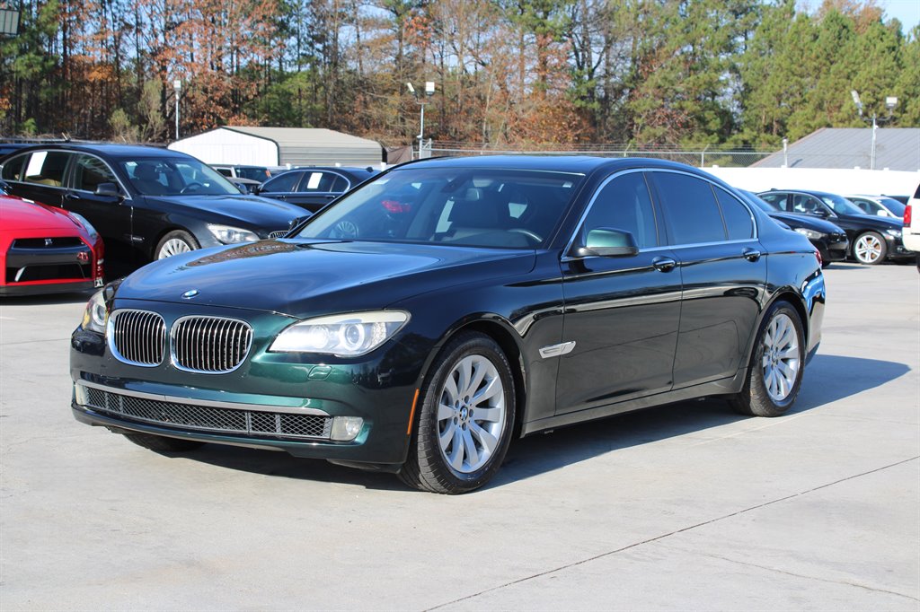 2009 BMW 7-Series 750i photo