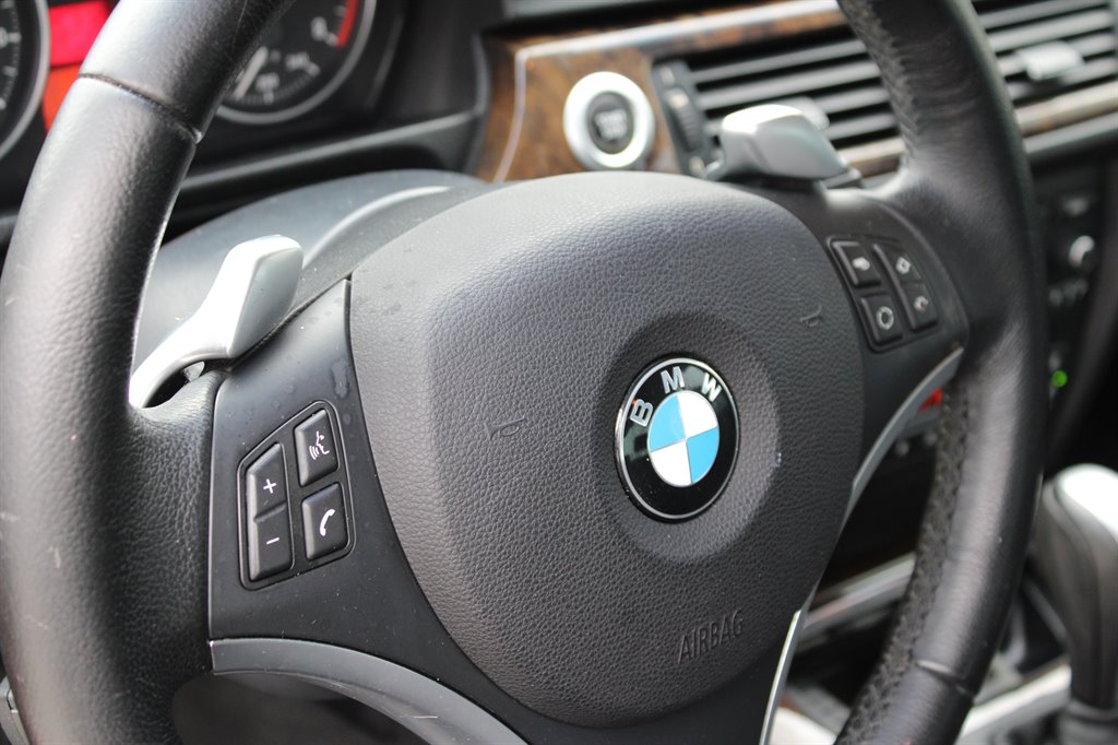 2008 BMW 3-Series 335i photo