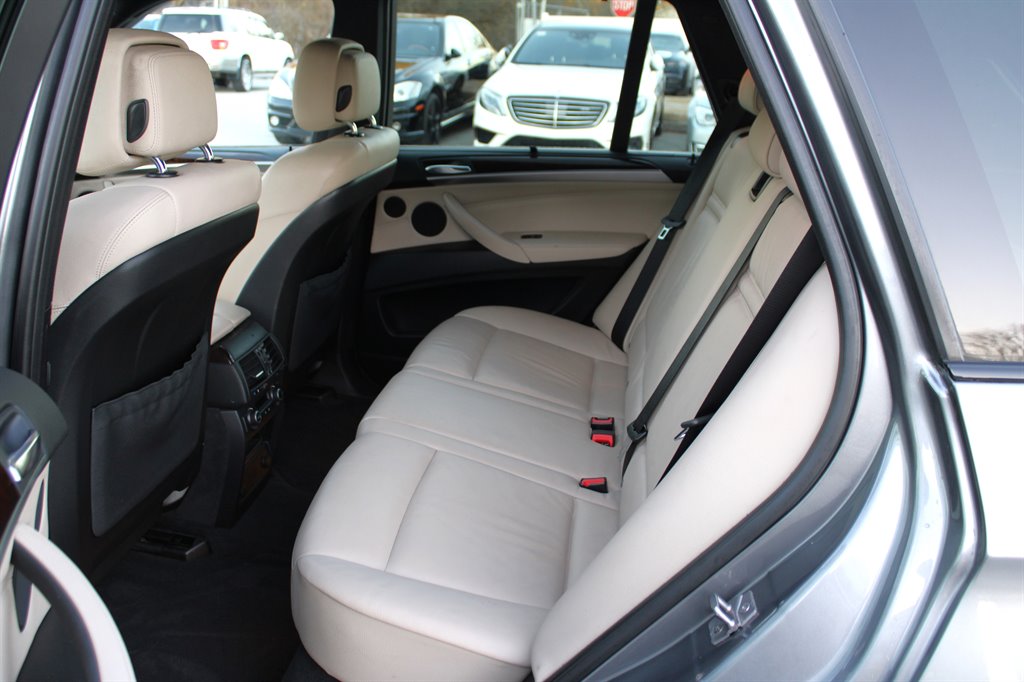 2011 BMW X5 xDrive35d photo