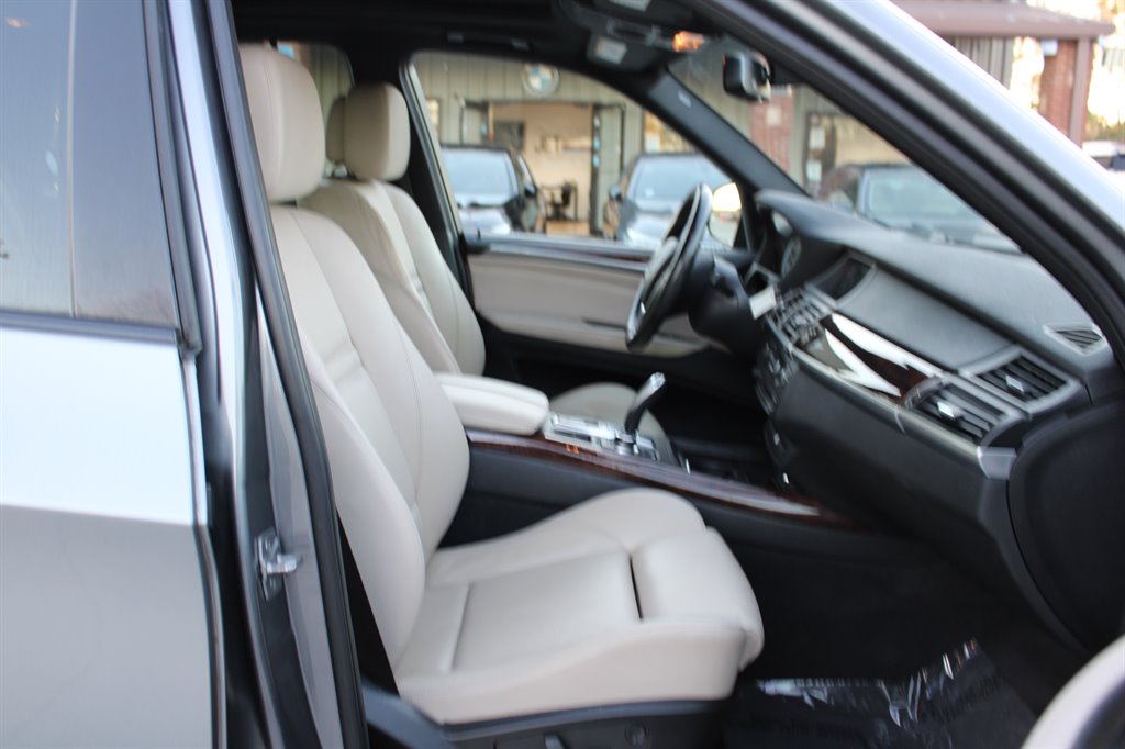 2011 BMW X5 xDrive35d photo