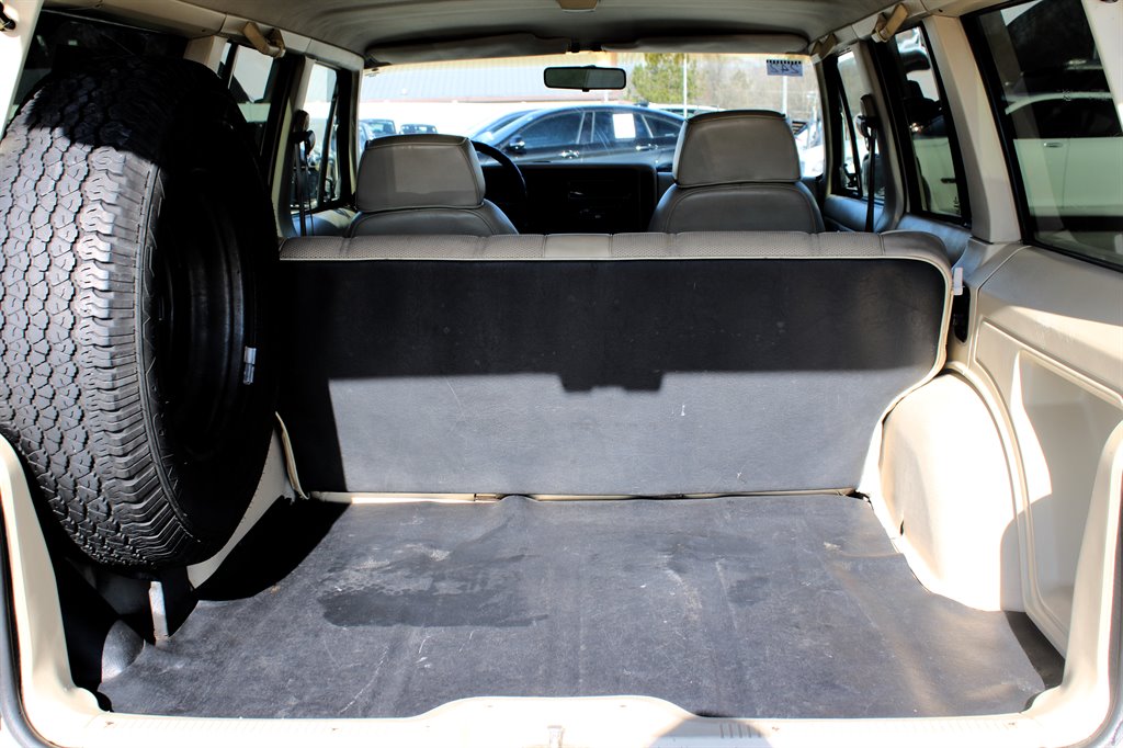 1989 Jeep Cherokee photo