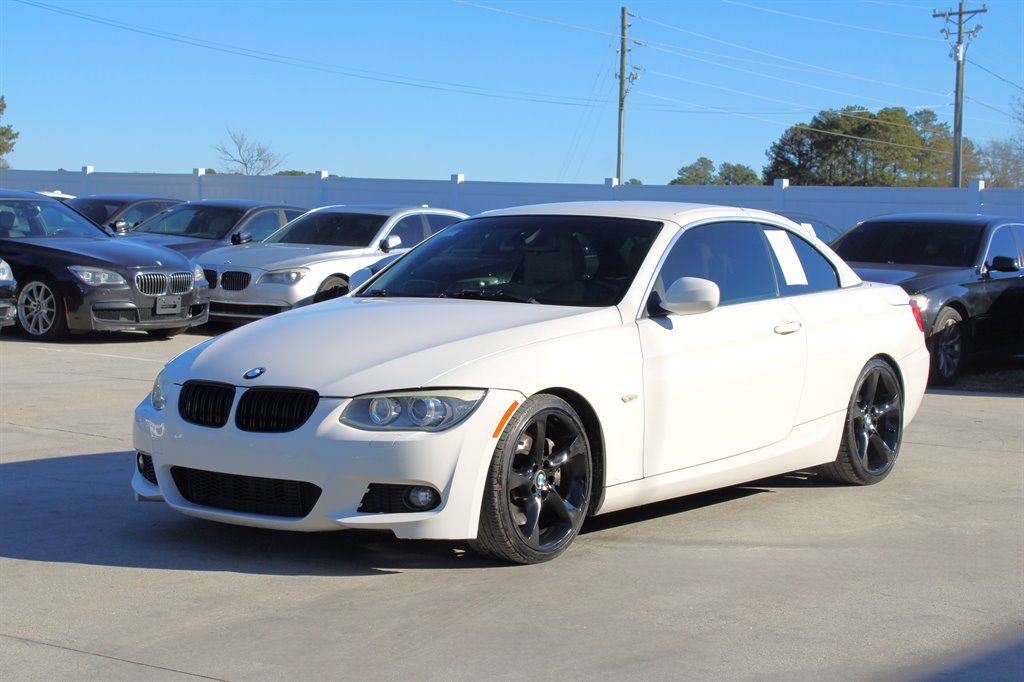 2011 BMW Legend 335i photo