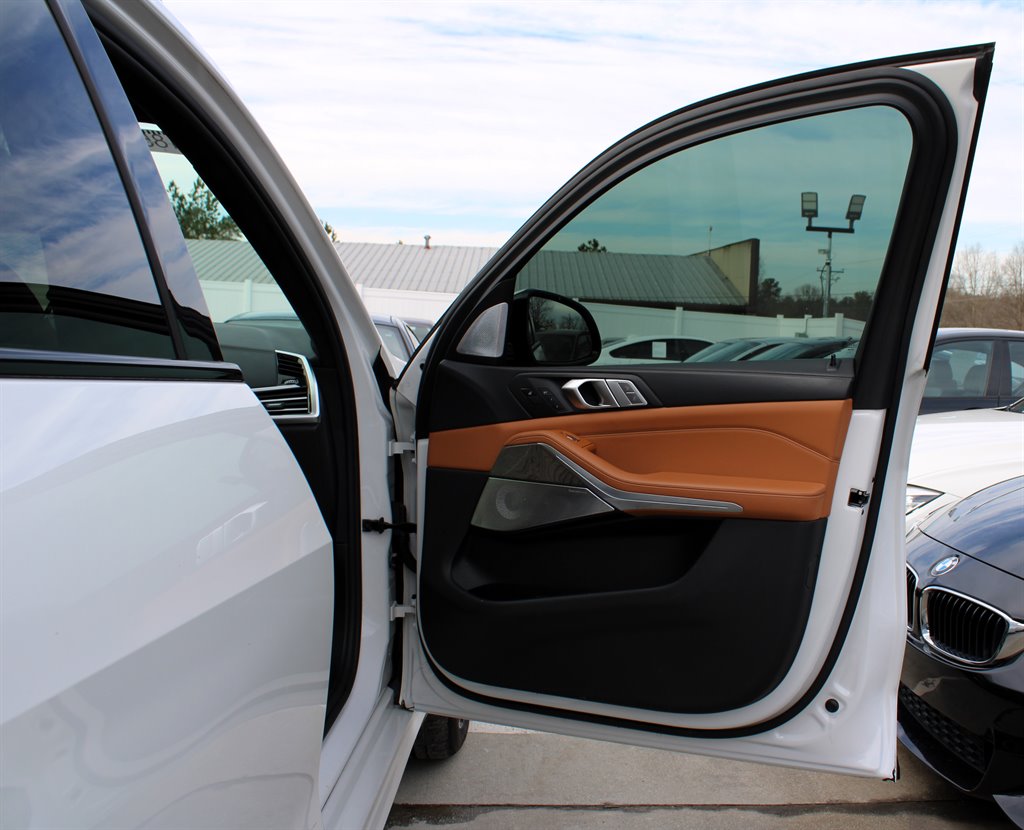 2019 BMW X7 Xdrive50i photo