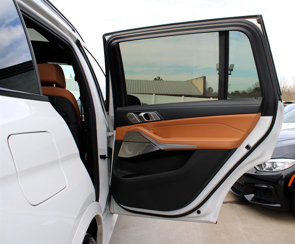 2019 BMW X7 Xdrive50i photo