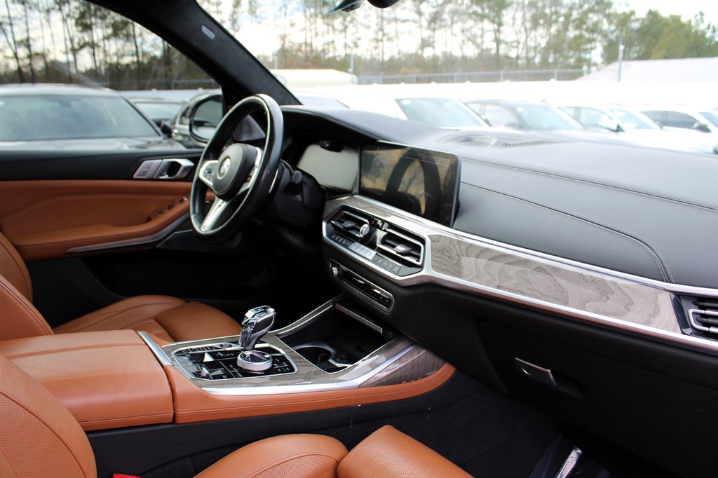 2019 BMW X7 Xdrive50i photo