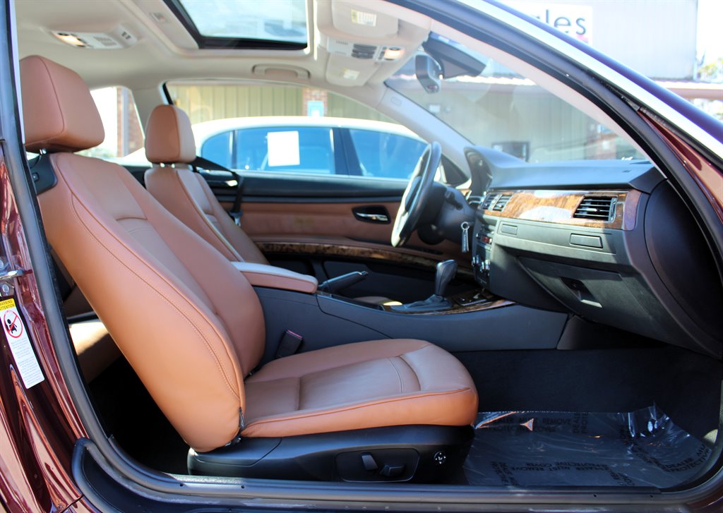 2008 BMW 3-Series 328xi photo