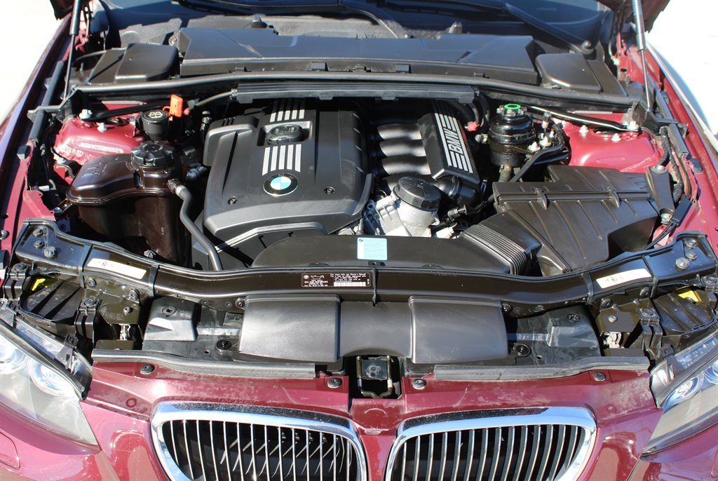 2008 BMW 3-Series 328xi photo