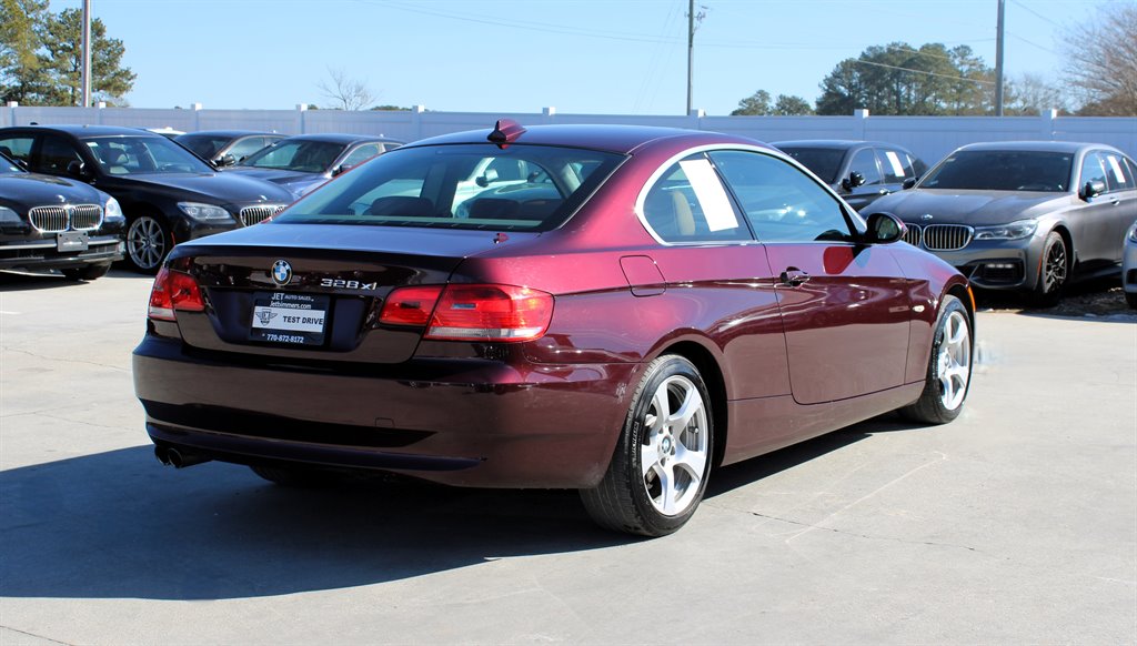 2008 BMW 3-Series 328xi photo