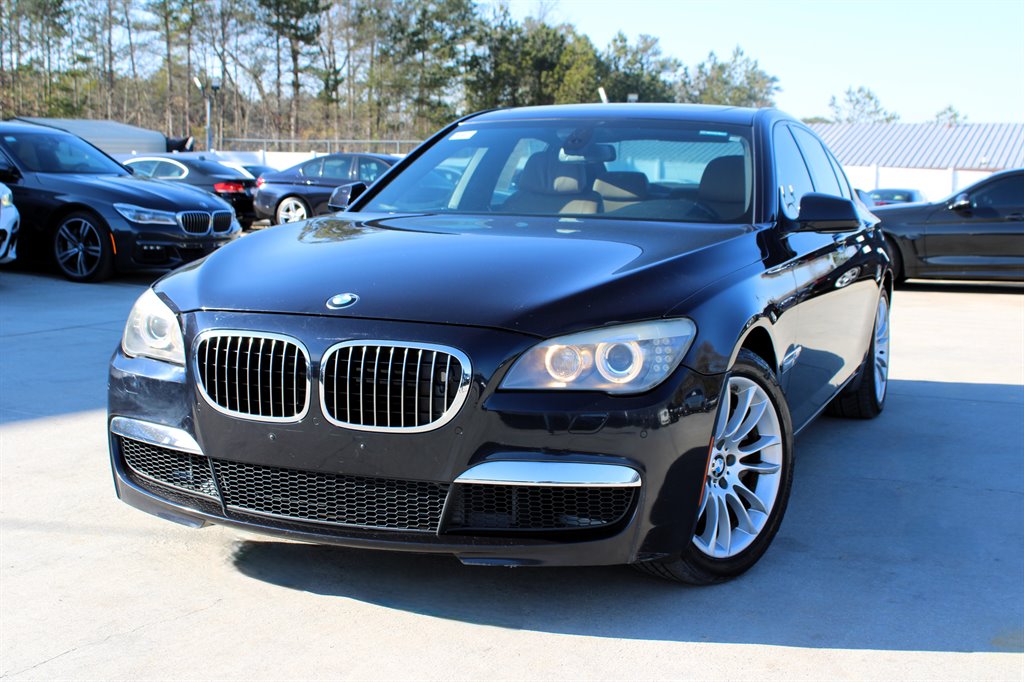 2010 BMW MDX 750i xDrive photo