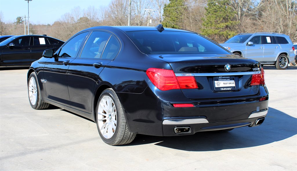 2010 BMW MDX 750i xDrive photo