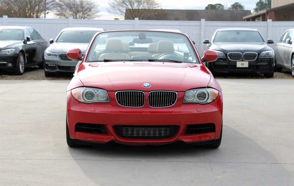 2011 BMW Legend 135i photo