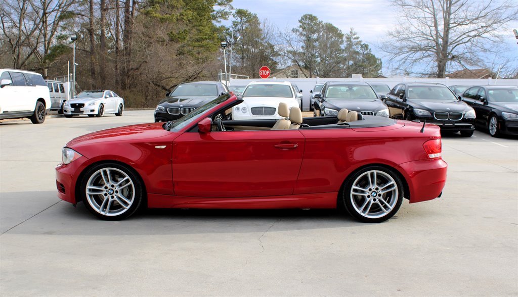 2011 BMW Legend 135i photo