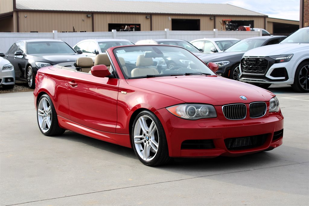 2011 BMW Legend 135i photo