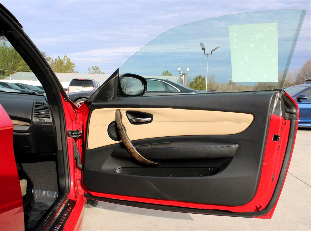 2011 BMW Legend 135i photo