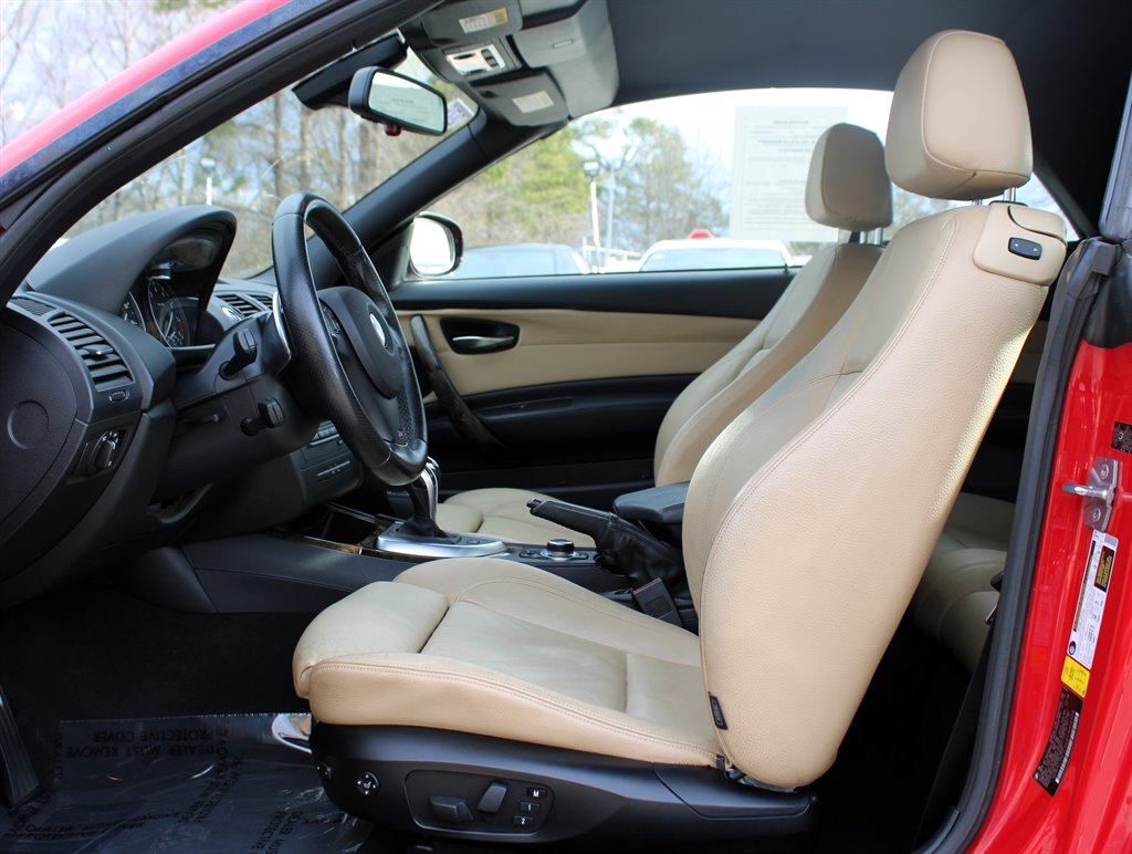 2011 BMW Legend 135i photo