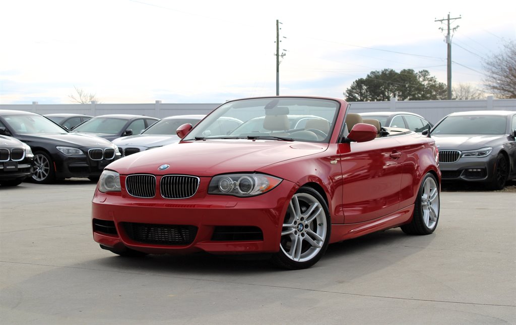 2011 BMW Legend 135i photo