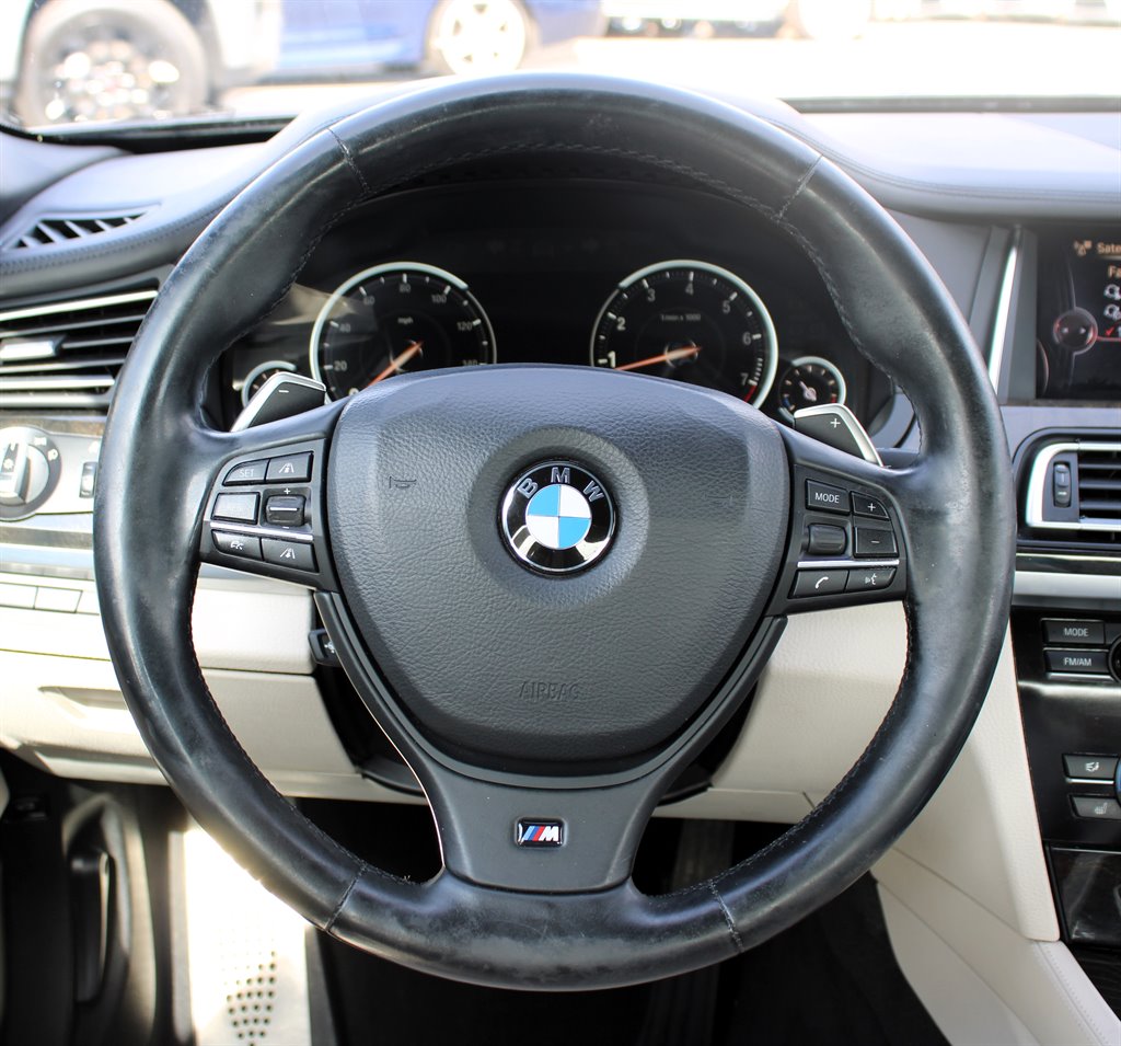 2015 BMW 7-Series 750li photo