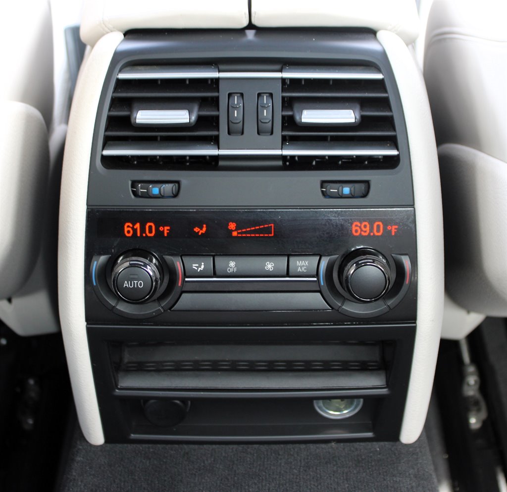 2015 BMW 7-Series 750li photo