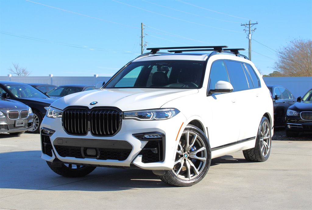 2020 BMW X7 M50i photo