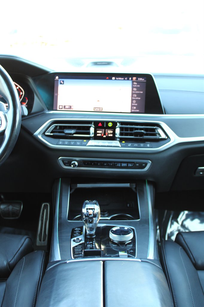 2020 BMW X7 M50i photo