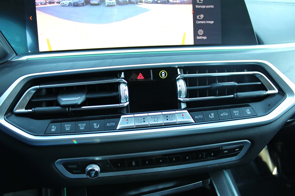 2020 BMW X7 M50i photo