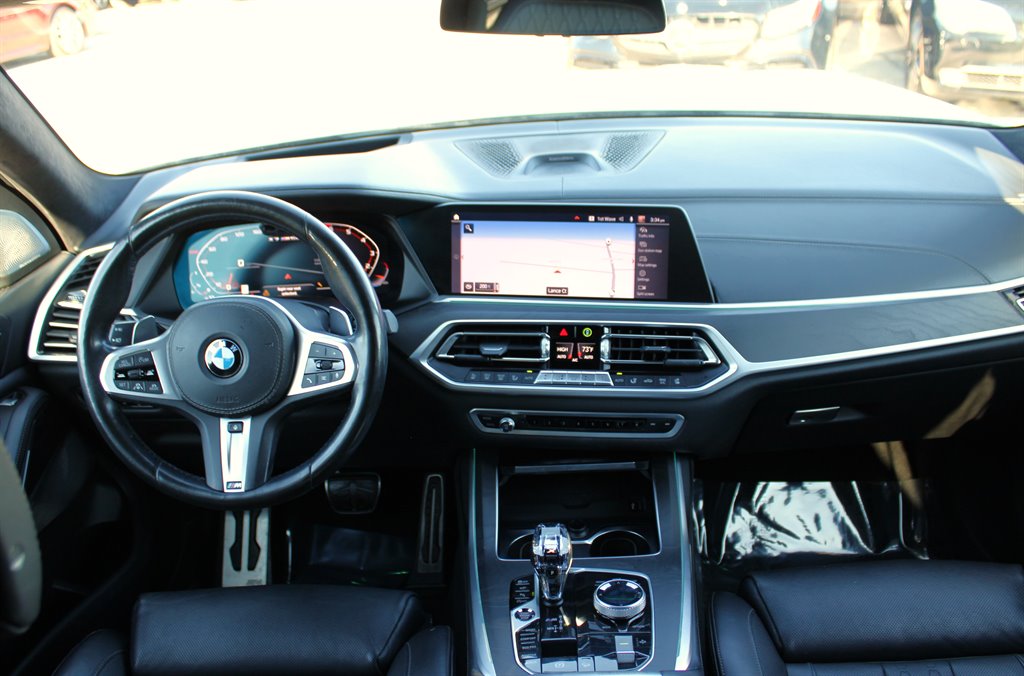 2020 BMW X7 M50i photo