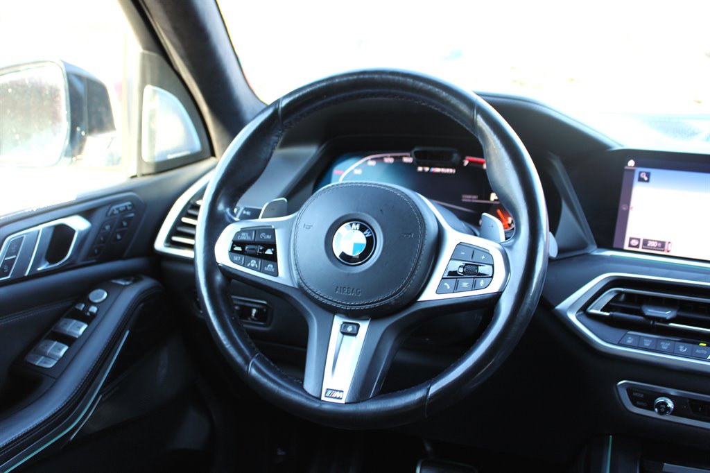 2020 BMW X7 M50i photo