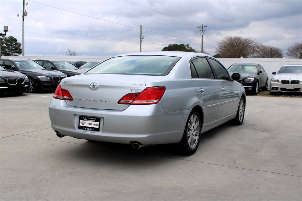 2007 Toyota Avalon XL photo
