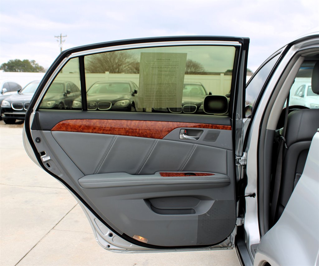2007 Toyota Avalon XL photo