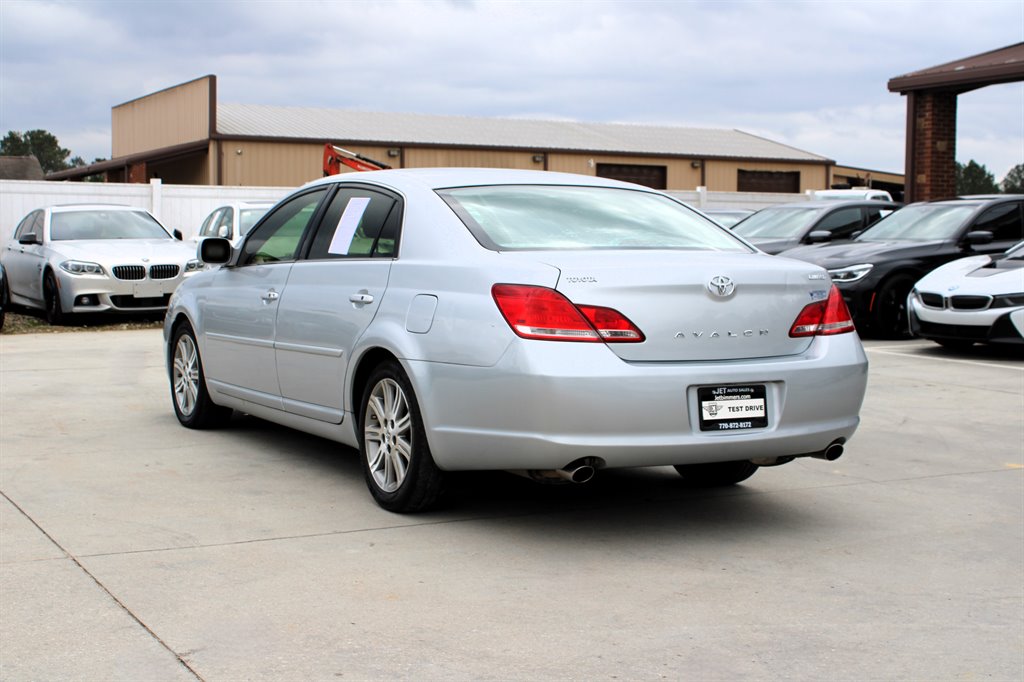 2007 Toyota Avalon XL photo