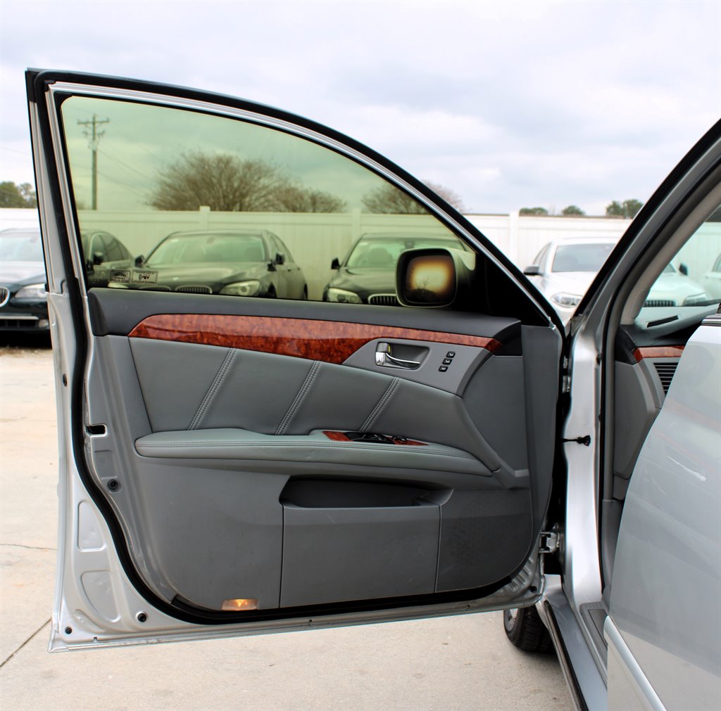 2007 Toyota Avalon XL photo