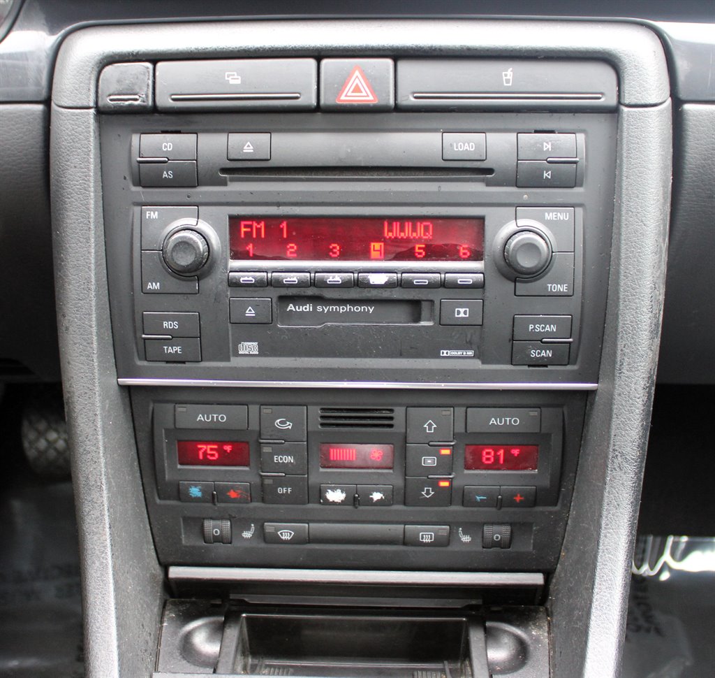 2003 Audi A4 1.8T quattro photo