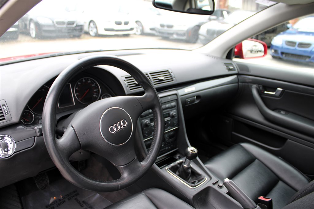 2003 Audi A4 1.8T quattro photo