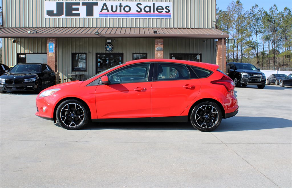 2012 Ford Focus SE photo