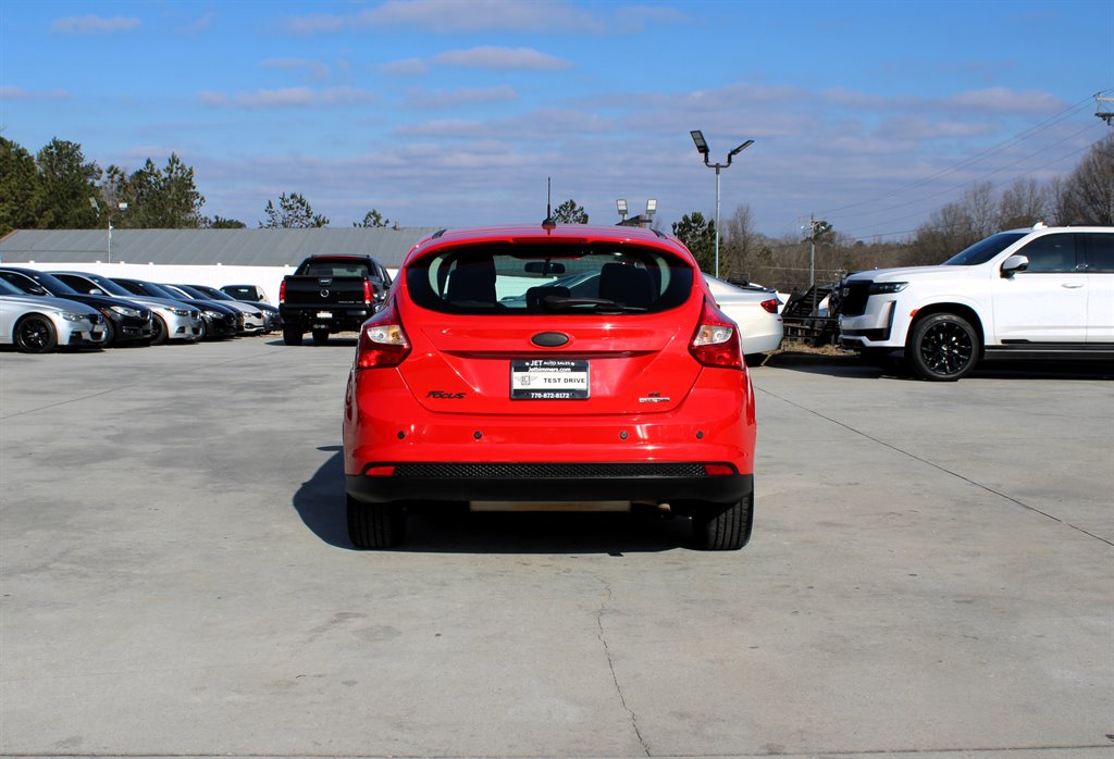 2012 Ford Focus SE photo