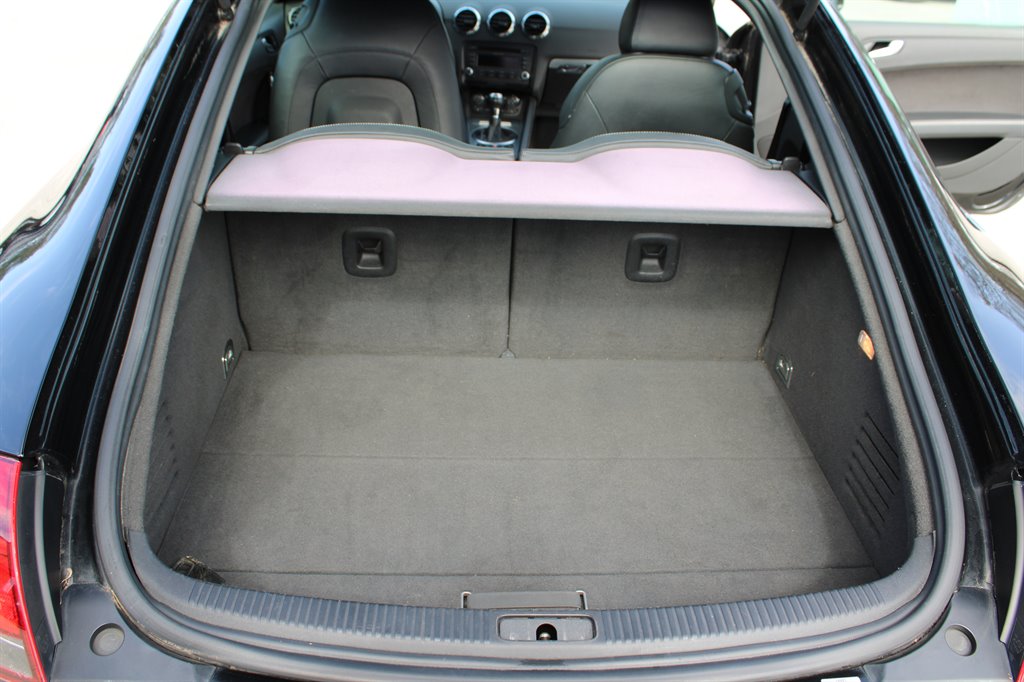 2010 Audi TT 2.0T quattro Premium Plus photo