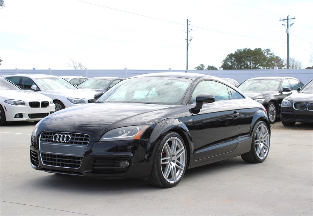 2010 Audi TT 2.0T quattro Premium Plus photo