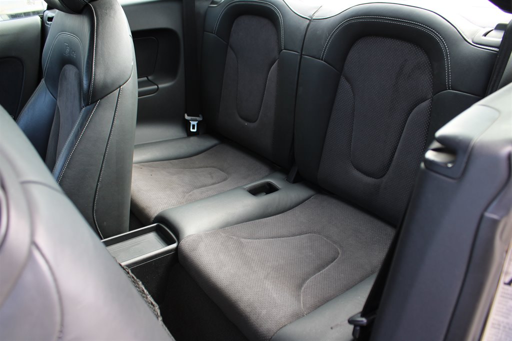 2010 Audi TT 2.0T quattro Premium Plus photo