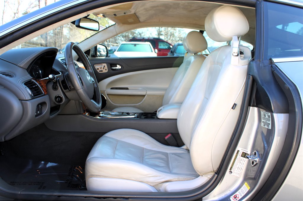 2011 Jaguar XK-Series photo
