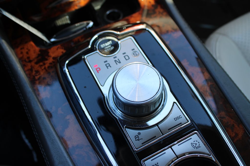 2011 Jaguar XK-Series photo