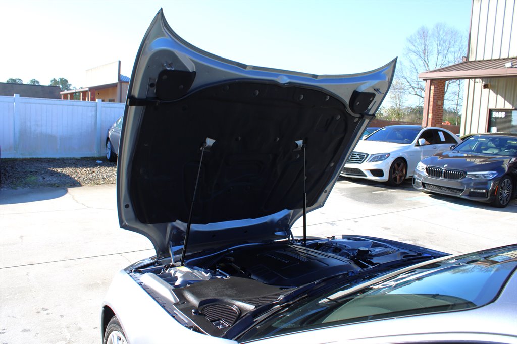 2011 Jaguar XK-Series photo