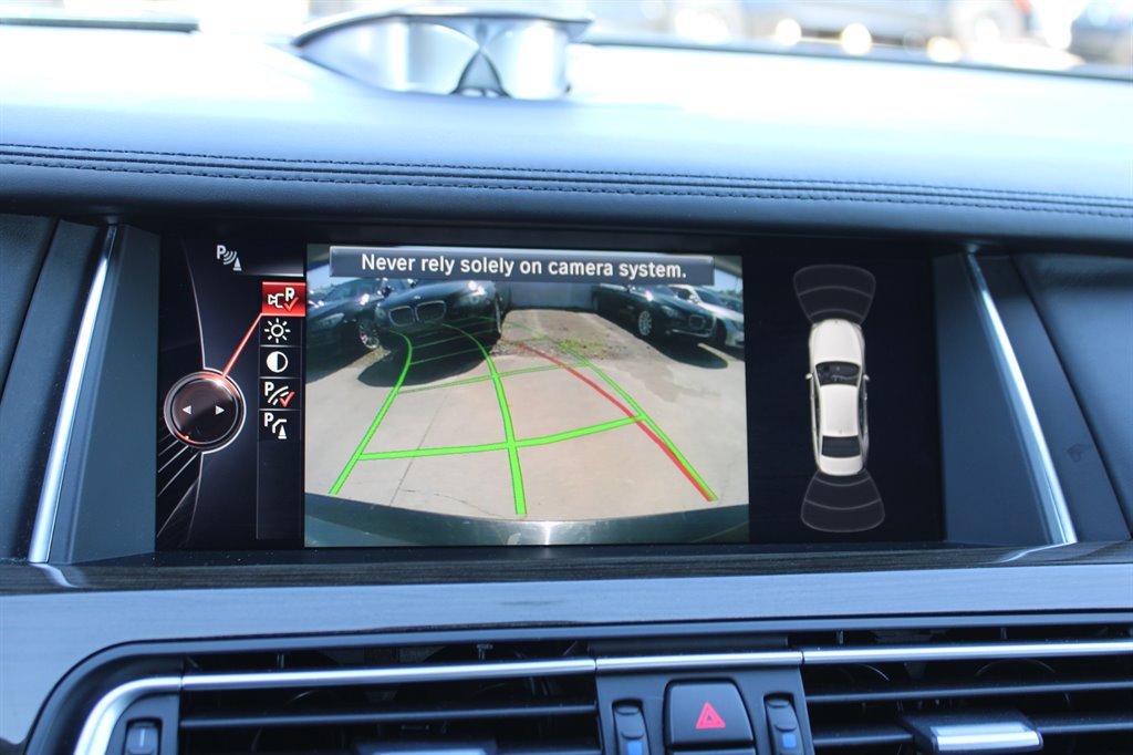 2015 BMW 7-Series 750lxi photo